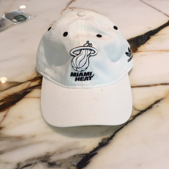 Miami Heat Retro White Fire Hat - Picture 1 of 4
